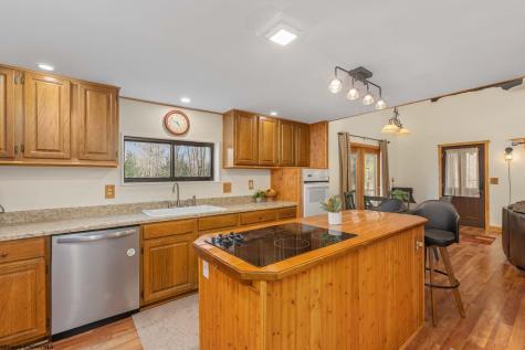576 Hemlock Circle Terra Alta WV 26764
