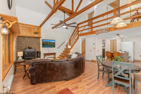 576 Hemlock Circle Terra Alta WV 26764