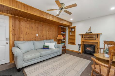 576 Hemlock Circle Terra Alta WV 26764
