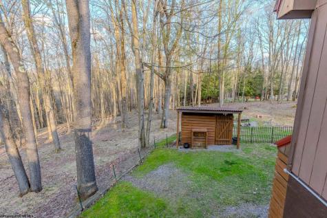 576 Hemlock Circle Terra Alta WV 26764