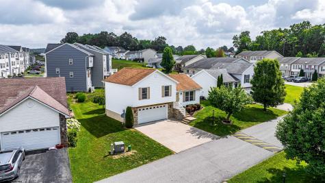 15 Par Lane Maidsville WV 26541