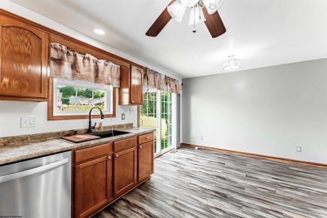 15 Par Lane Maidsville WV 26541