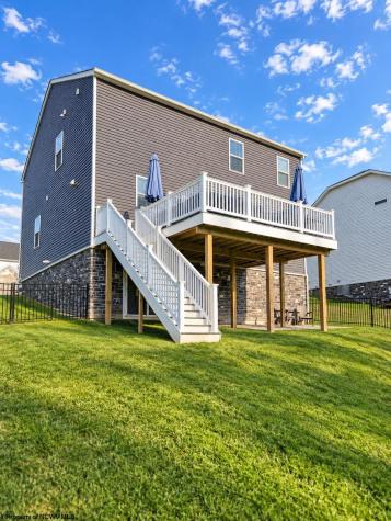 382 Lexington Circle Bridgeport WV 26554
