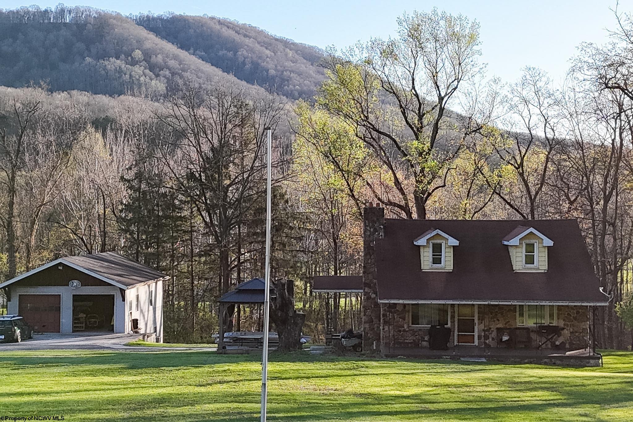 48 Bow Hunter Way Parsons WV 26287