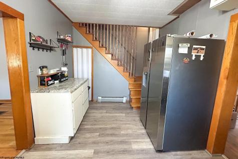 48 Bow Hunter Way Parsons WV 26287