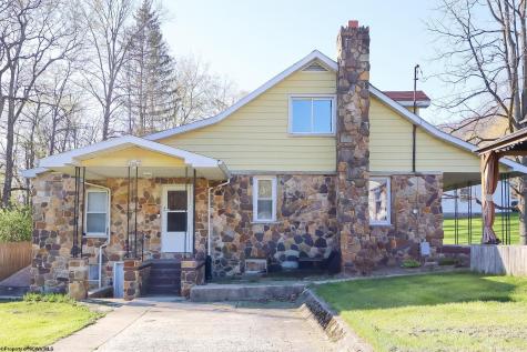 48 Bow Hunter Way Parsons WV 26287