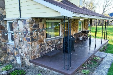 48 Bow Hunter Way Parsons WV 26287