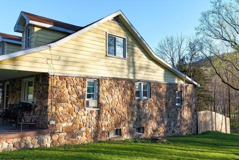 48 Bow Hunter Way Parsons WV 26287