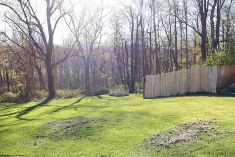 48 Bow Hunter Way Parsons WV 26287