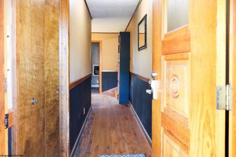 48 Bow Hunter Way Parsons WV 26287