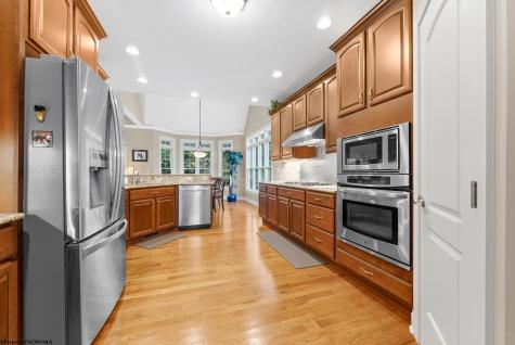 672 Poplar Woods Drive Morgantown WV 26505