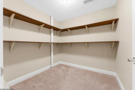 672 Poplar Woods Drive Morgantown WV 26505