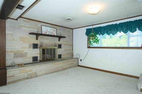 214 Florida Avenue Westover WV 26501