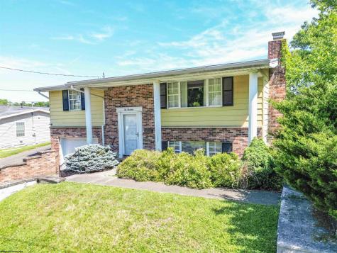 214 Florida Avenue Westover WV 26501