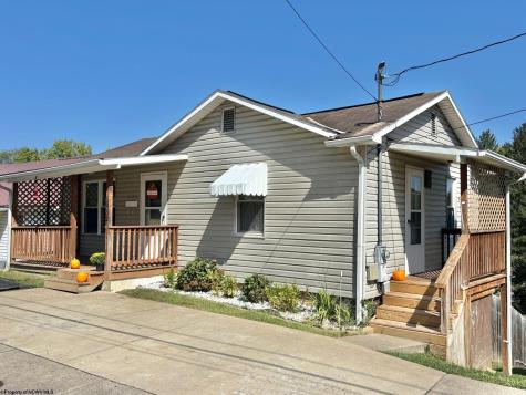 1432 Farland Avenue Clarksburg WV 26301