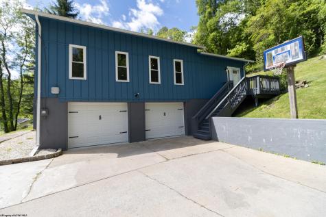 157 Winding Way Clarksburg WV 26301