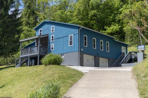 157 Winding Way Clarksburg WV 26301