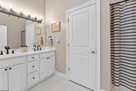 615 Poplar Woods Drive Morgantown WV 26505