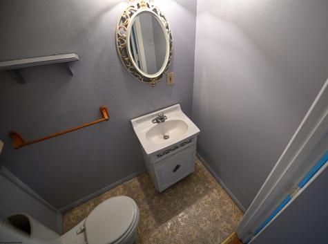 605 Maple Avenue Barrackville WV 26559