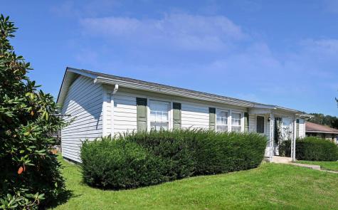 605 Maple Avenue Barrackville WV 26559