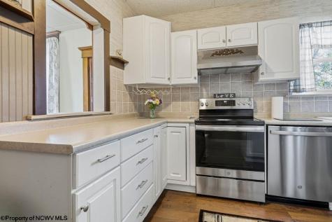 228 Jefferson Street Bridgeport WV 26330