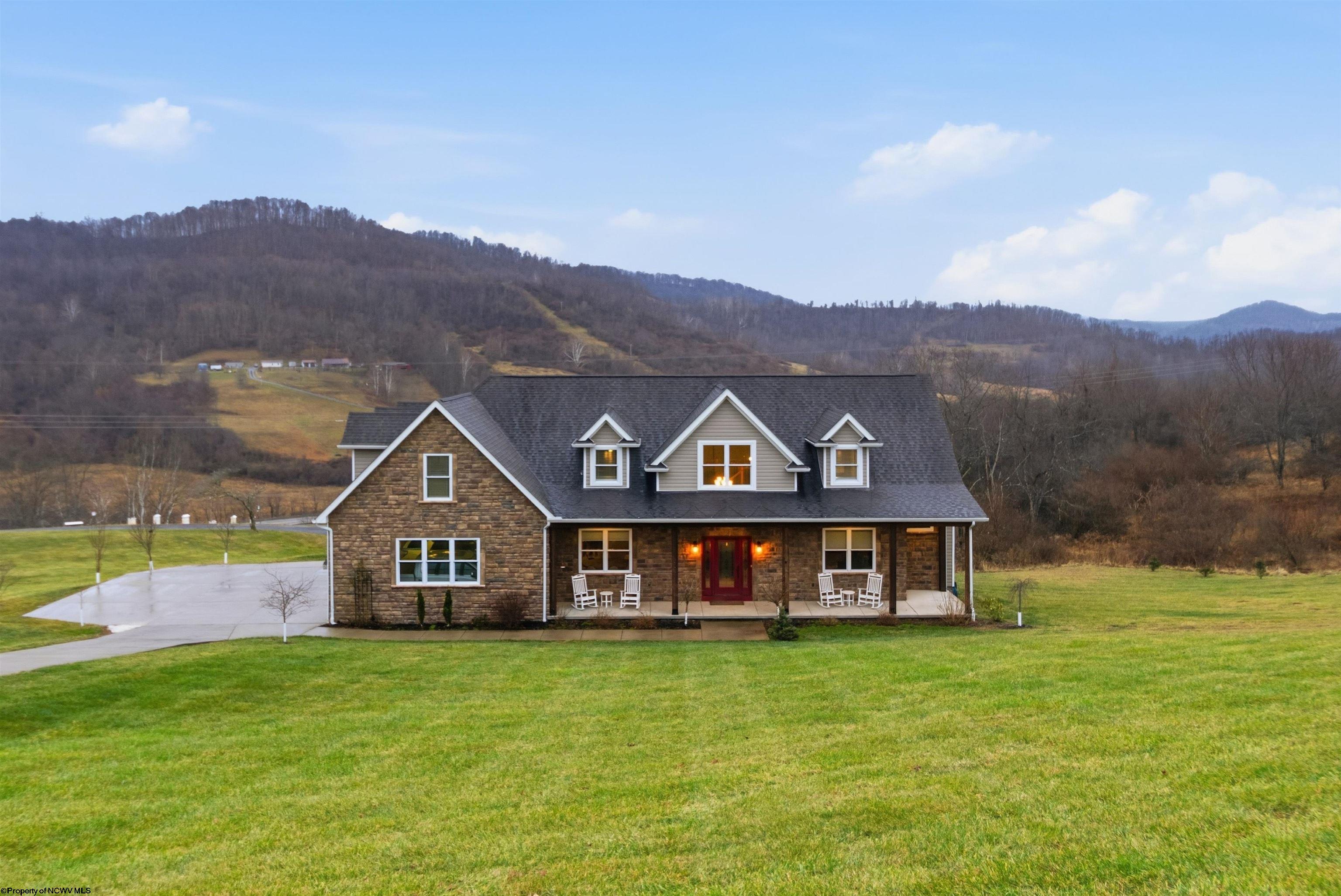 20 Blue Quill Road Bridgeport WV 26330