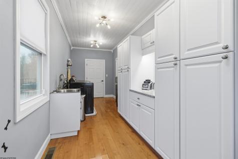 20 Blue Quill Road Bridgeport WV 26330