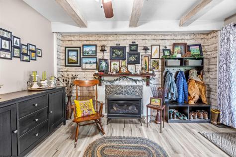 110 Seminole Trail Buckhannon WV 26201