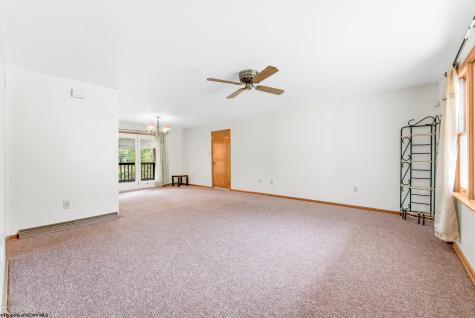 436 Riley Street Morgantown WV 26505