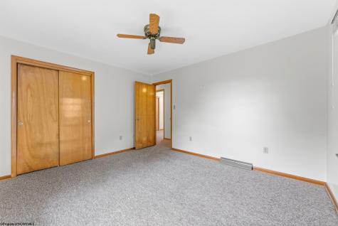 436 Riley Street Morgantown WV 26505