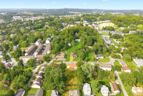 436 Riley Street Morgantown WV 26505