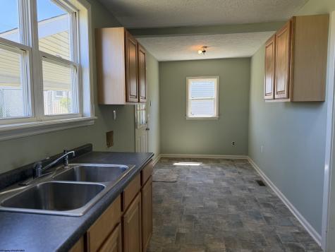 8267 Elk Avenue Stonewood WV 26301