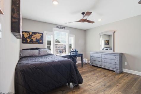 38 E Wind Trail Morgantown WV 26508