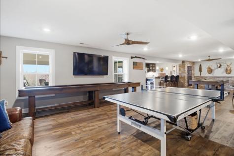 38 E Wind Trail Morgantown WV 26508