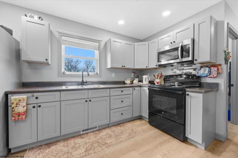 1384 Clifton Mills Road Bruceton Mills WV 26525