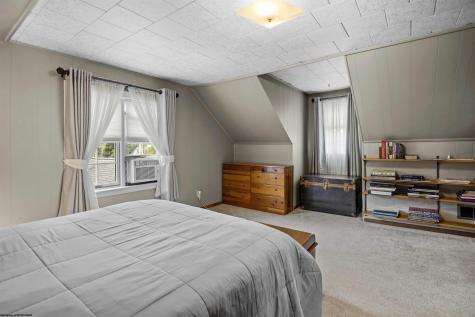 1329 Sabraton Avenue Morgantown WV 26505