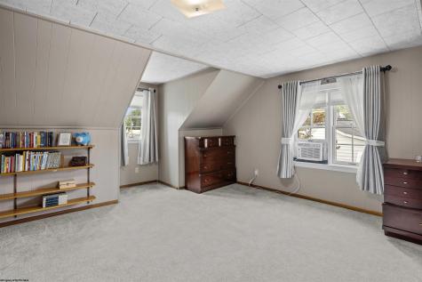 1329 Sabraton Avenue Morgantown WV 26505