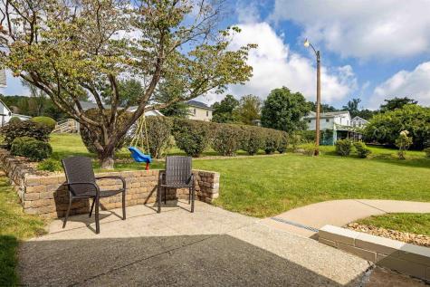 1329 Sabraton Avenue Morgantown WV 26505