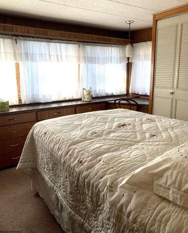 89 Station Street Shinnston WV 26431