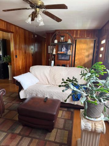 4048 Parson Road Elkins WV 26241