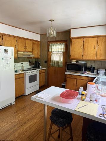 4048 Parson Road Elkins WV 26241