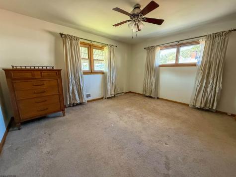 1406 N 20th Street Clarksburg WV 26301