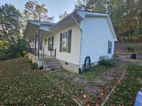307 Dunham Cut Road Belington WV 26250