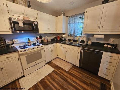 307 Dunham Cut Road Belington WV 26250