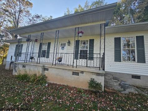 307 Dunham Cut Road Belington WV 26250
