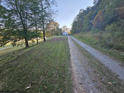307 Dunham Cut Road Belington WV 26250