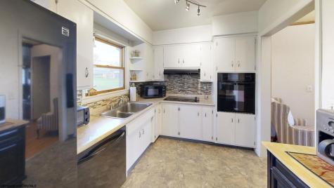 484 Lawnview Drive Morgantown WV 26505