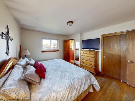 484 Lawnview Drive Morgantown WV 26505