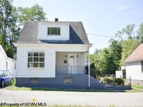 15 Trump Avenue Uniontown PA 15401