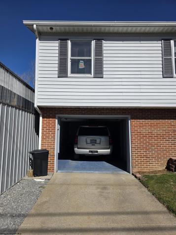 17 Hampton Drive Lost Creek WV 26385